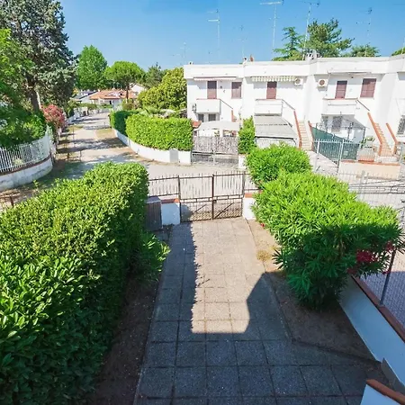 Ferienhaus In Mit Grill Und Garten - B59206 *